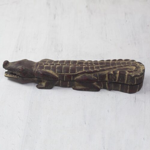 Crocodile Shaped Oware Table Game Carved by Hand, 'Crocodile's Challenge' Crocodile Shaped Oware Table Game Carved by Hand, 'Crocodile's Challenge'