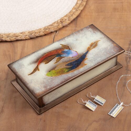 Fish Themed Reverse-Painted Glass Box, 'Ocean Harmony in White' Fish Themed Reverse-Painted Glass Box, 'Ocean Harmony in White'